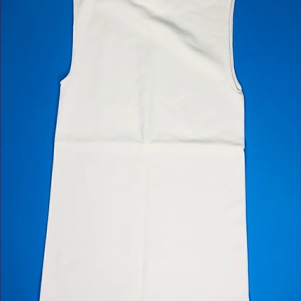 NY&C Eva Mendes Sleeveless Ribbed Fitted Top, White NWT (M) - Picture 2 of 6